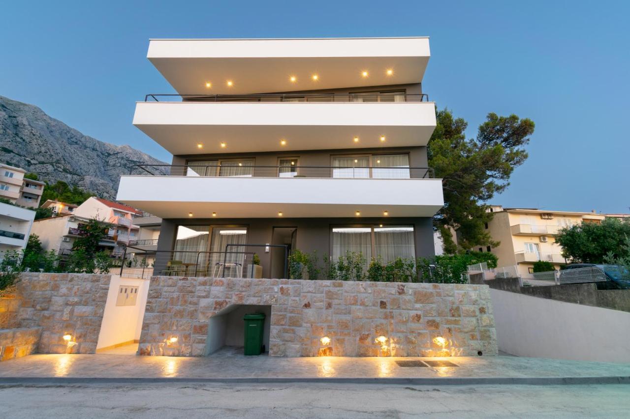 Apartmani Pino Башка-Вода Экстерьер фото