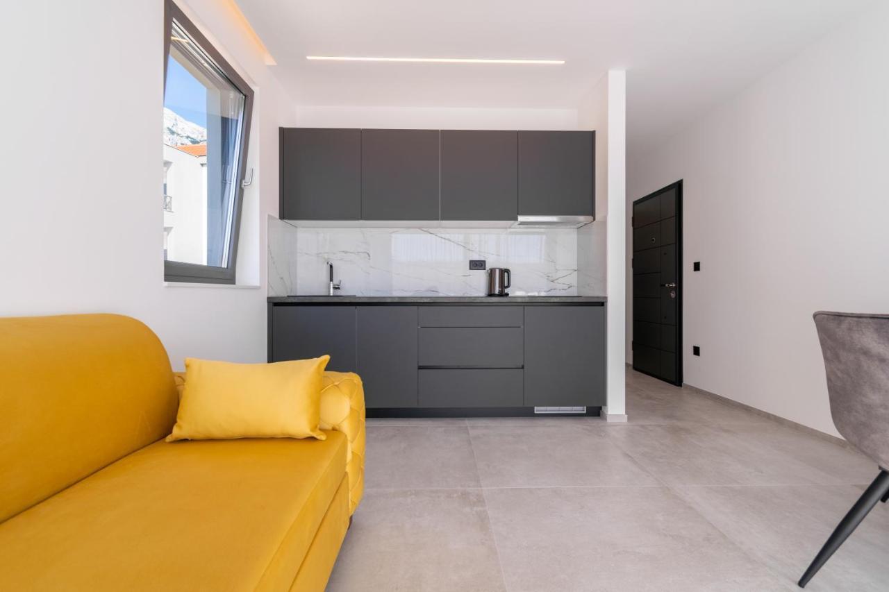 Apartmani Pino Башка-Вода Экстерьер фото