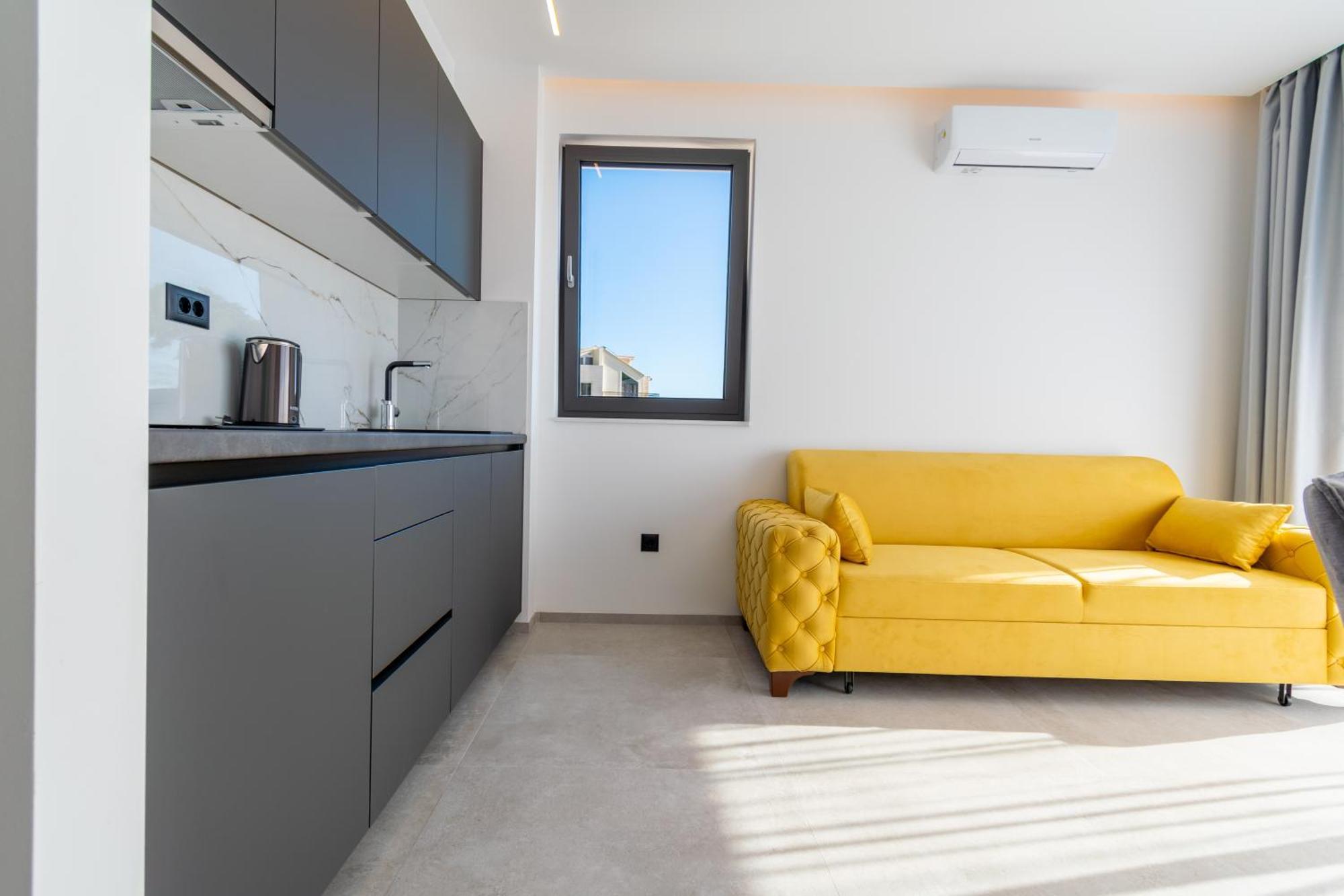 Apartmani Pino Башка-Вода Экстерьер фото
