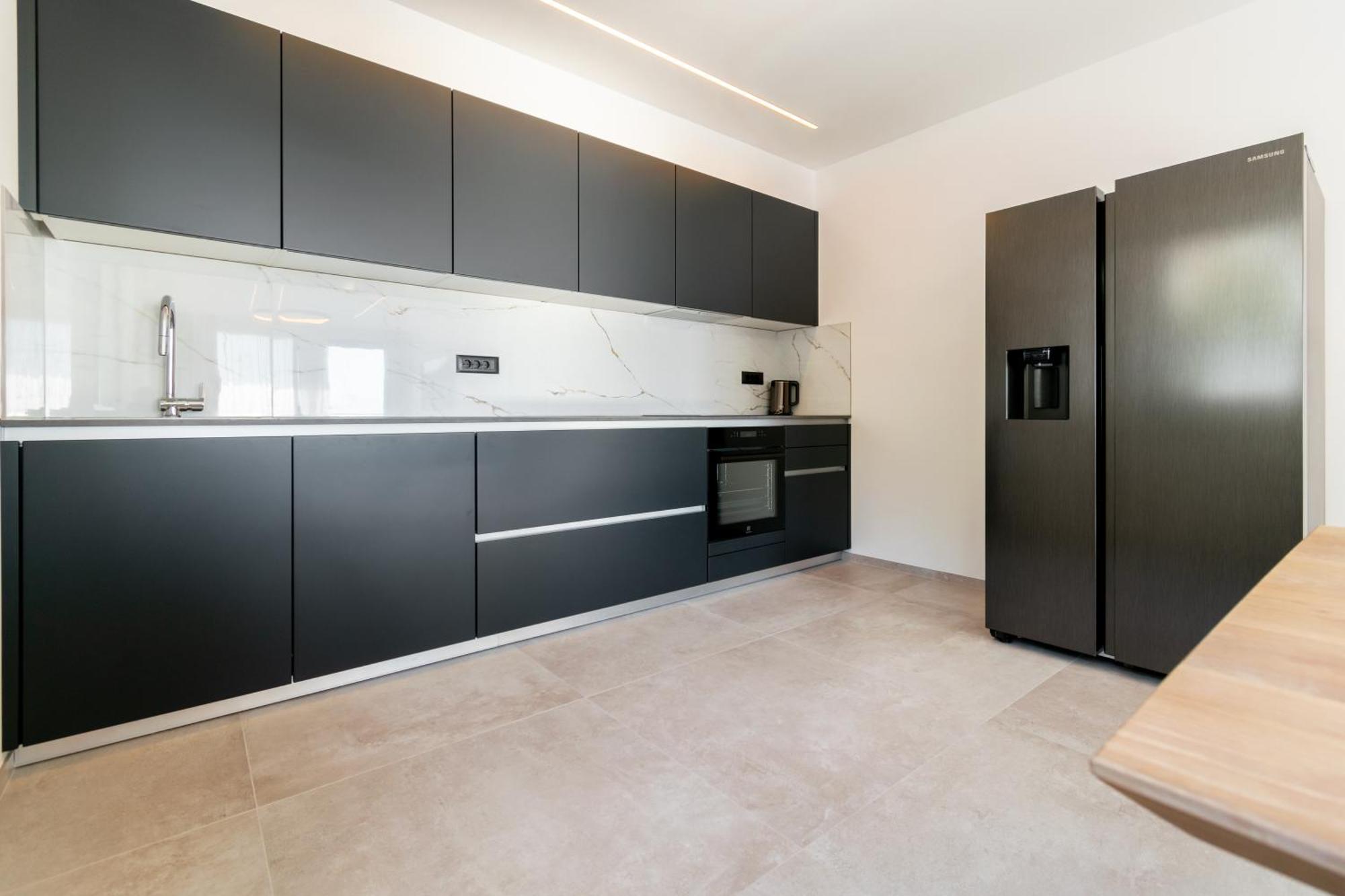 Apartmani Pino Башка-Вода Экстерьер фото